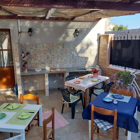 Holiday Room Sa Tebia Oristano Extérieur photo