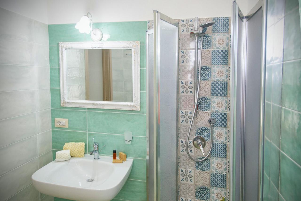 Holiday Room Sa Tebia Oristano Extérieur photo
